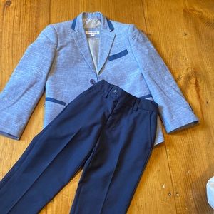 Boys linen suit Isaac Mizrahi